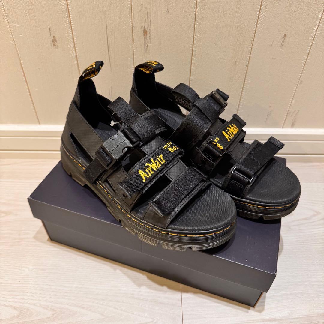 Dr.martens PEARSON ペアソンサンダル26〜26.5cm