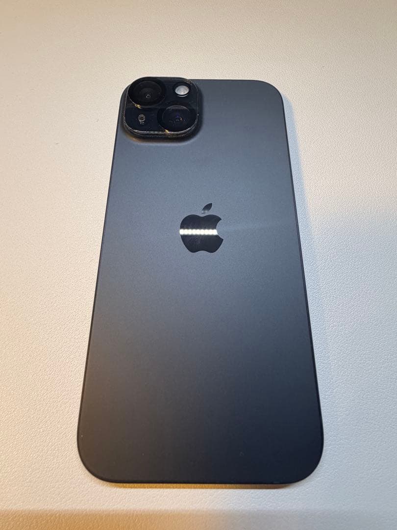 【美品】iPhone15 本体 256gb ブラック SIMフリー