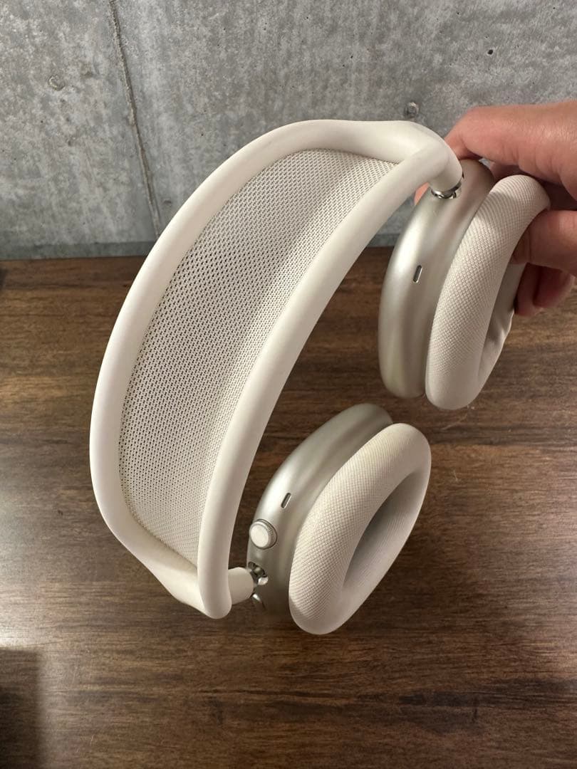 ヘッドホン AIrpods Max