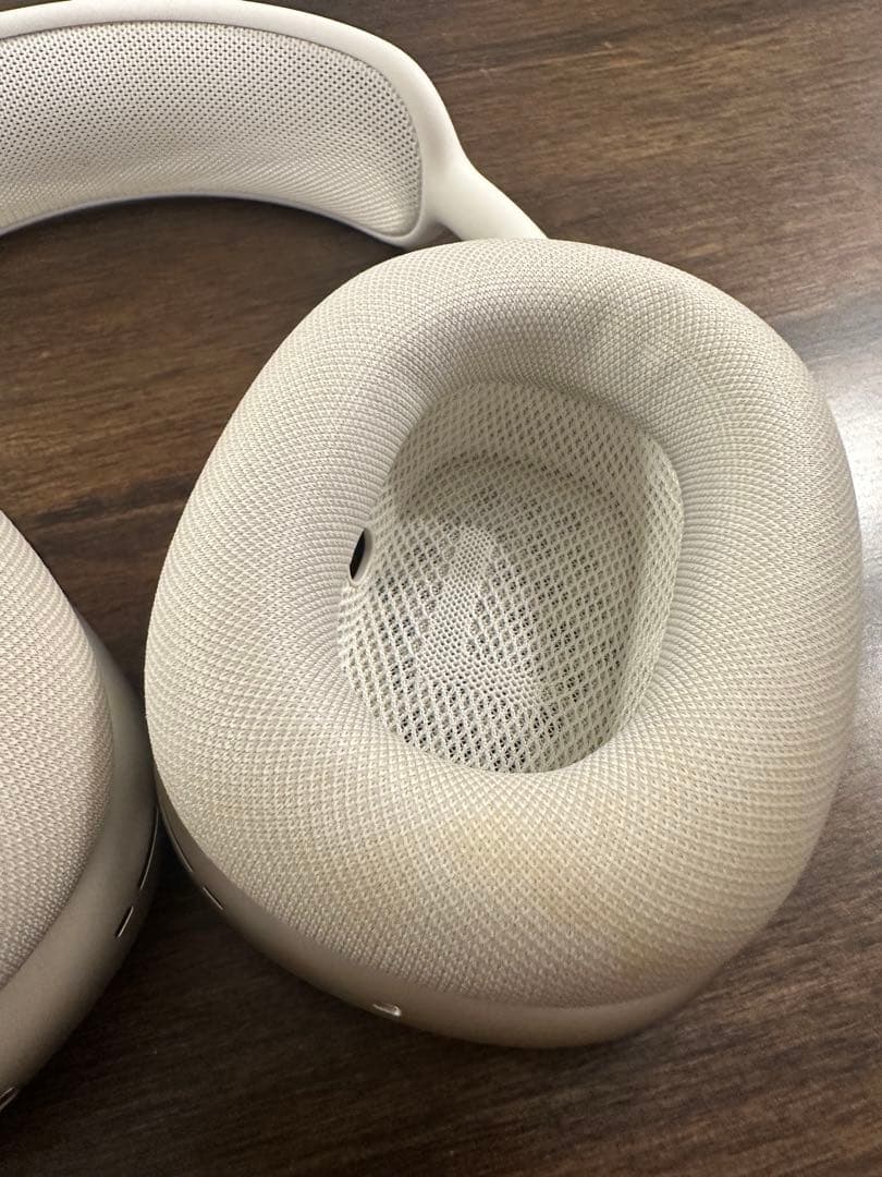 ヘッドホン AIrpods Max