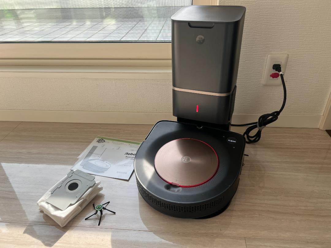 iRobot ルンバ S9+ / 取り扱い説明書・ブラシ・紙パック 付