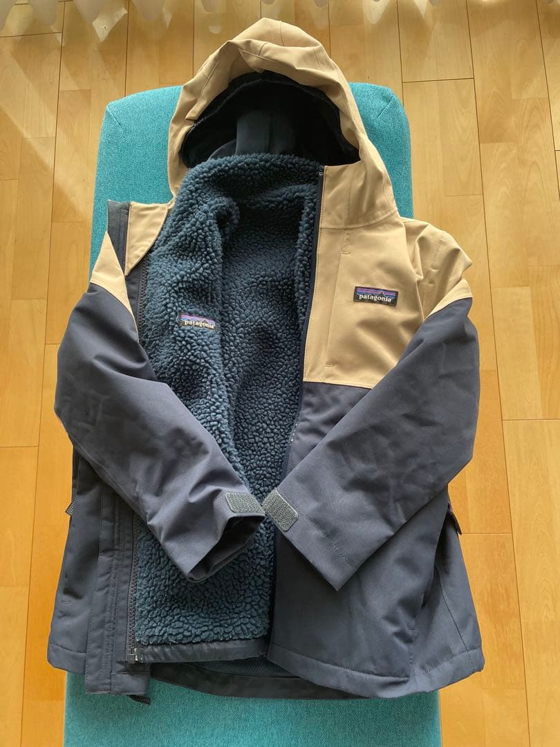 Patagonia 3wayスキー スノボウェア フード付　ＸＳサイズ