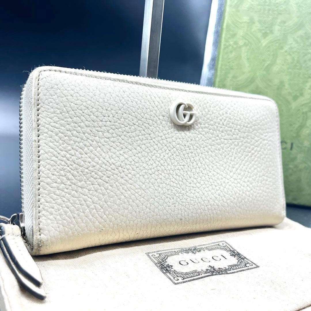 ゆぅ様 現行/付属品有✨グッチ 長財布 ラウンドファスナー マーモント 白