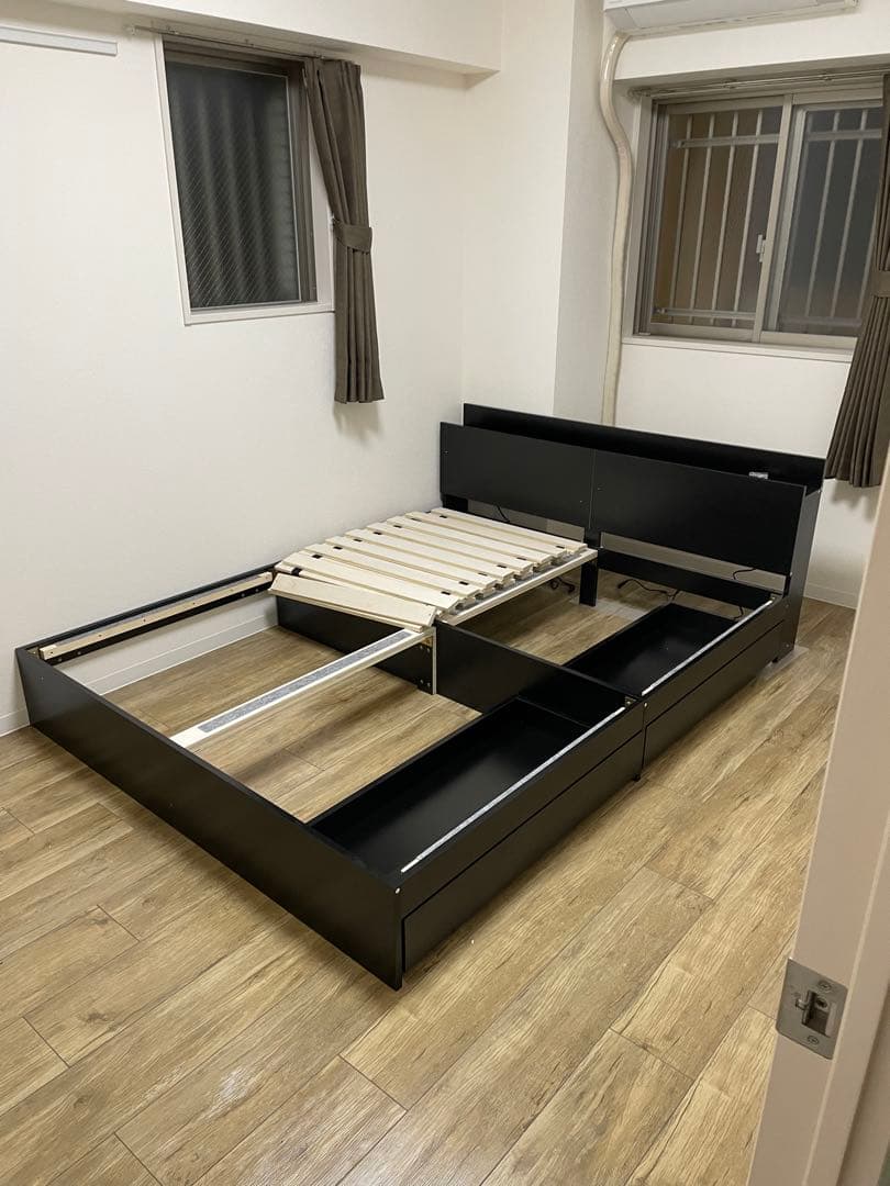 ZESTO USBコンセント付きクイーンベッドフレーム