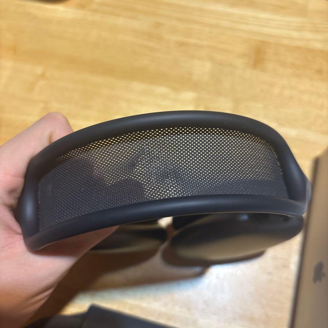 正規品airpods max