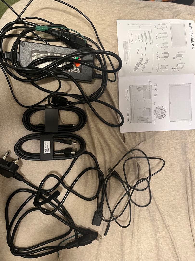 液タブ・ペンタブ Wacom Cintiq Pro 22