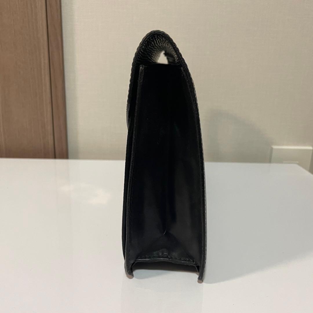 【あんしん鑑定】ルイ・ヴィトン　エピ　セカンドバッグ　黒　ブラック