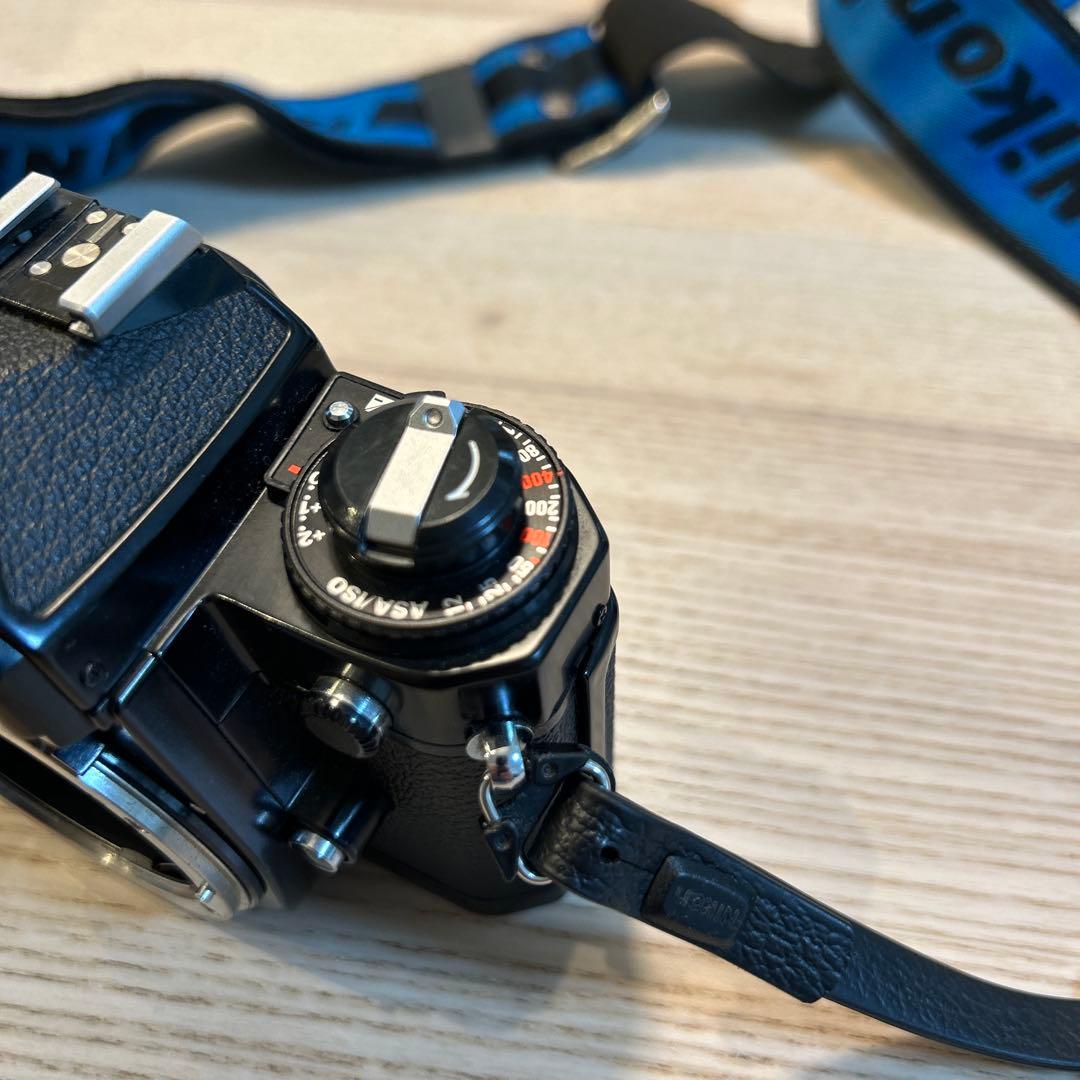 Nikon FE2 説明書、レザーケース、ストラップセット