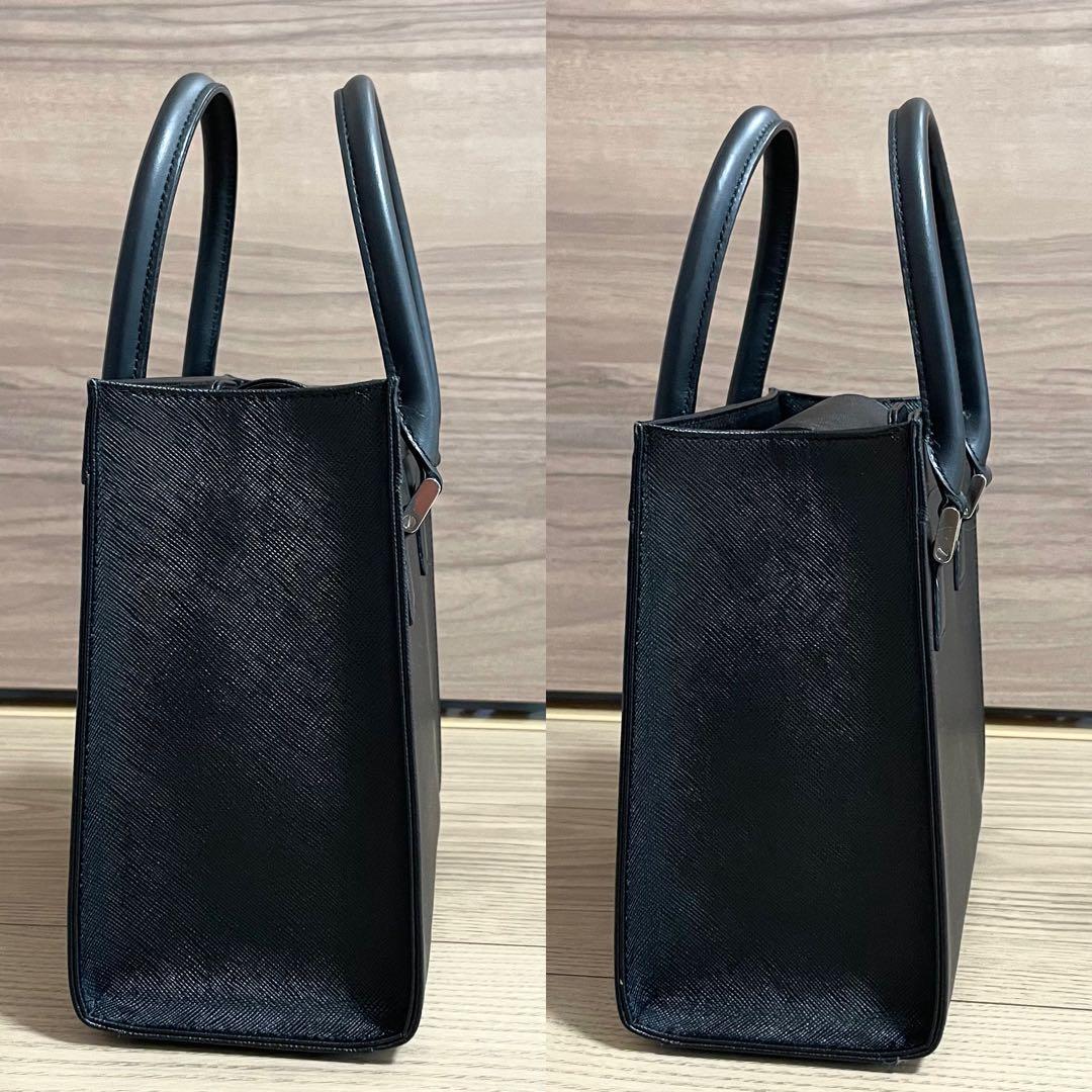 未使用/バーバリー　ハンドバッグ　トート　ミニ　ノバチェック　ブラック　レザー