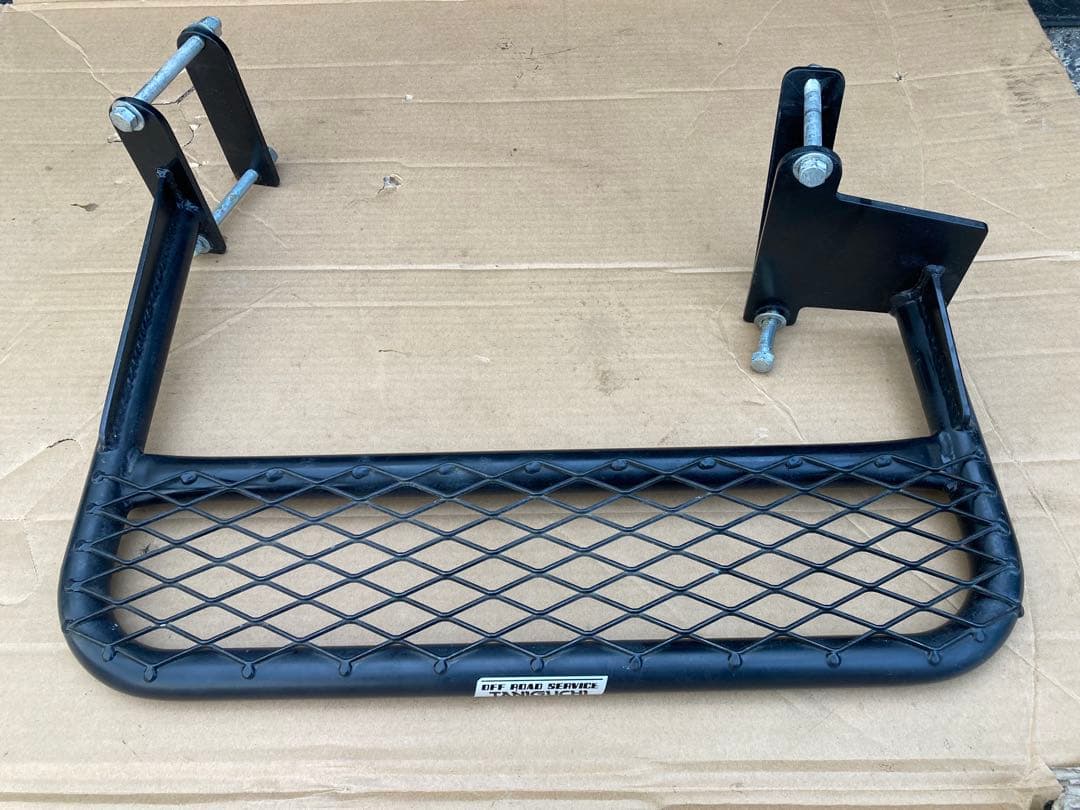 タニグチ　サイドステップ　助手席側　jb23 ジムニー　オフロード　サービス