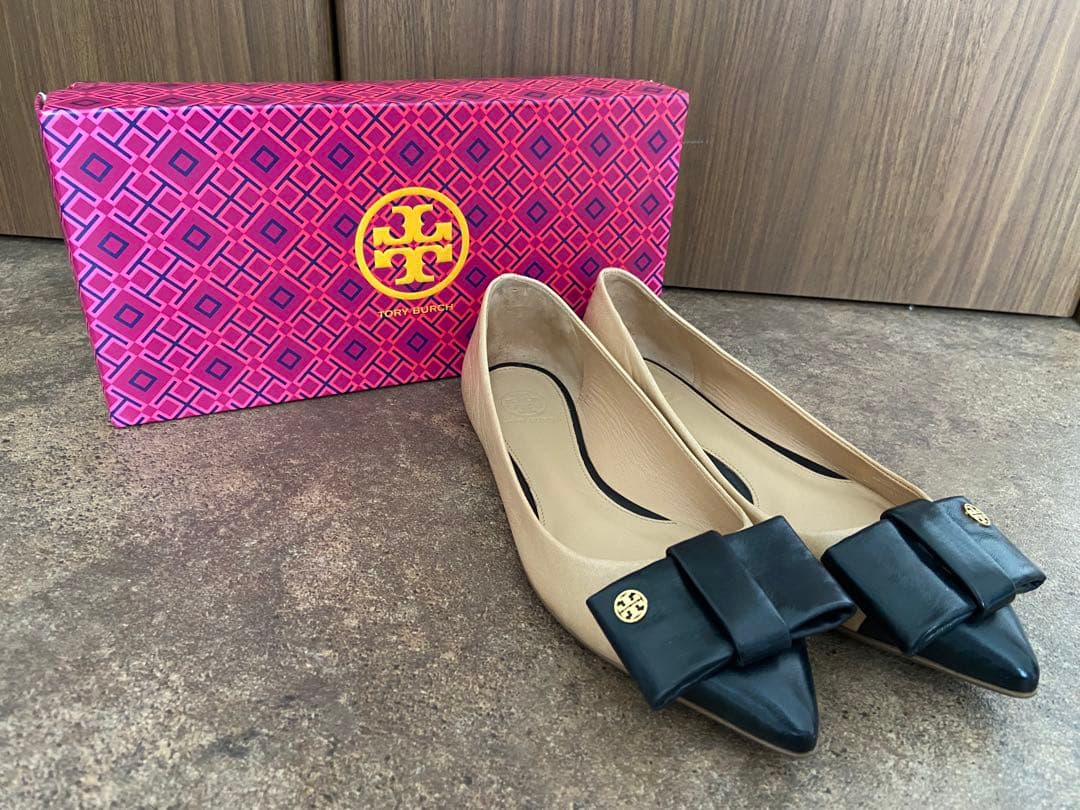 トリーバーチ　リボン　フラットサンダル　24センチ