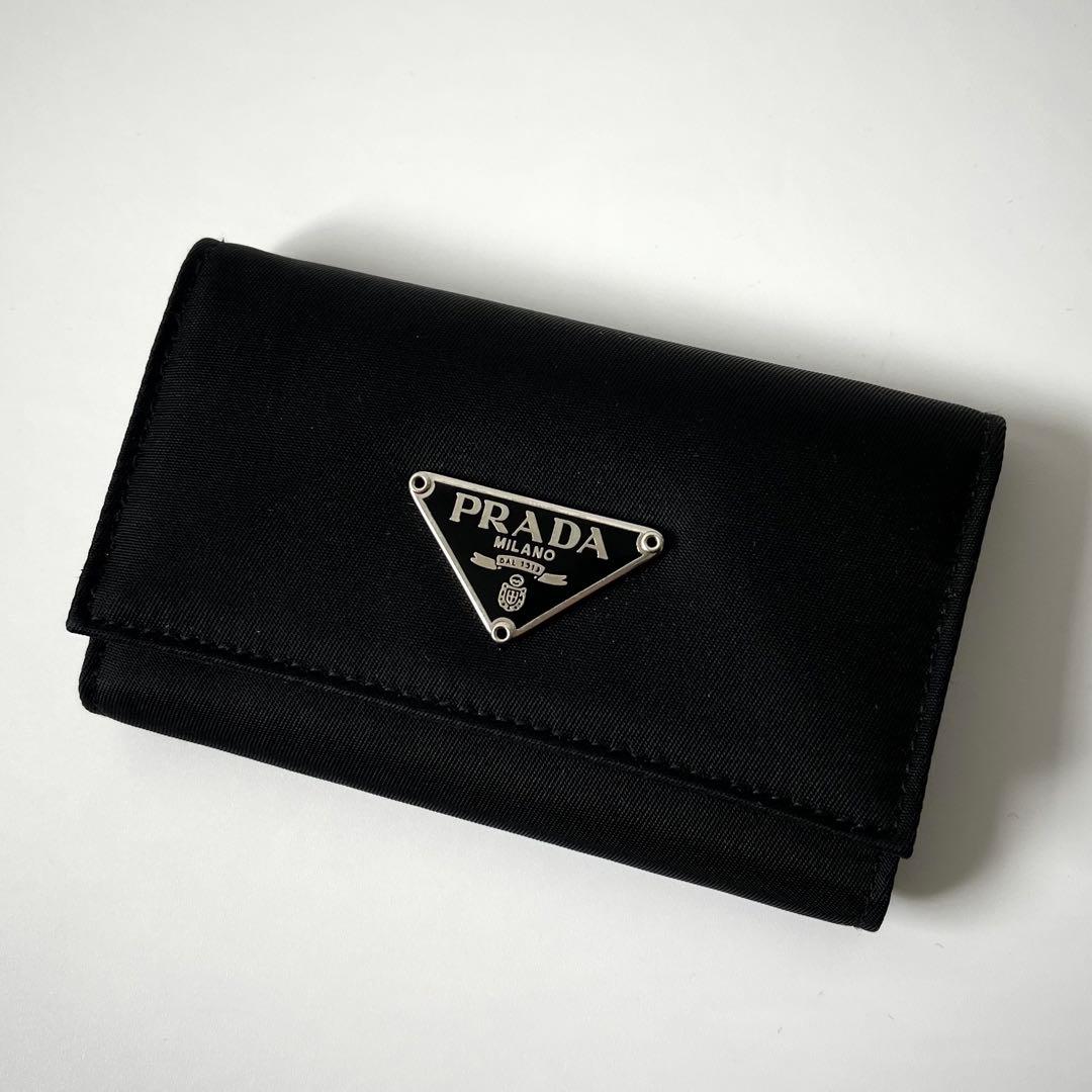 プラダ　6連キーケース　トライアングルロゴ　ナイロン　レザー　黒　ユニセックス