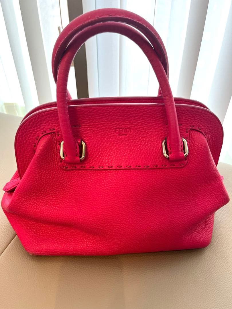 FENDI セレリア アデーレ ハンドバッグ8BN255 スカーフ付き