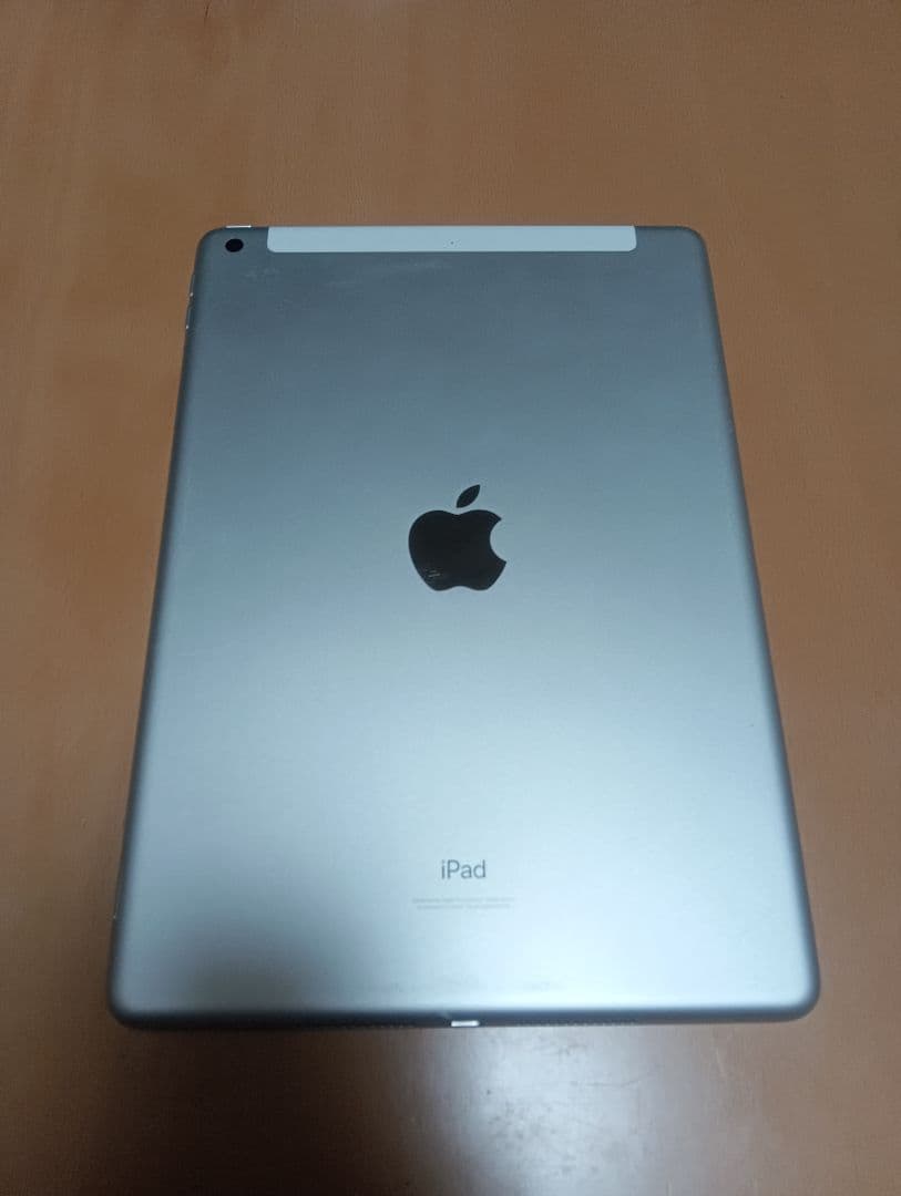 のび太！Apple iPad スペースグレー 本体