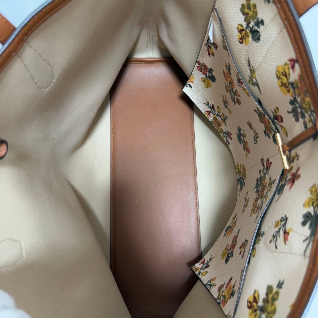 【訳あり未使用級】トリーバーチ ケリントン フローラル トートバッグ レザー