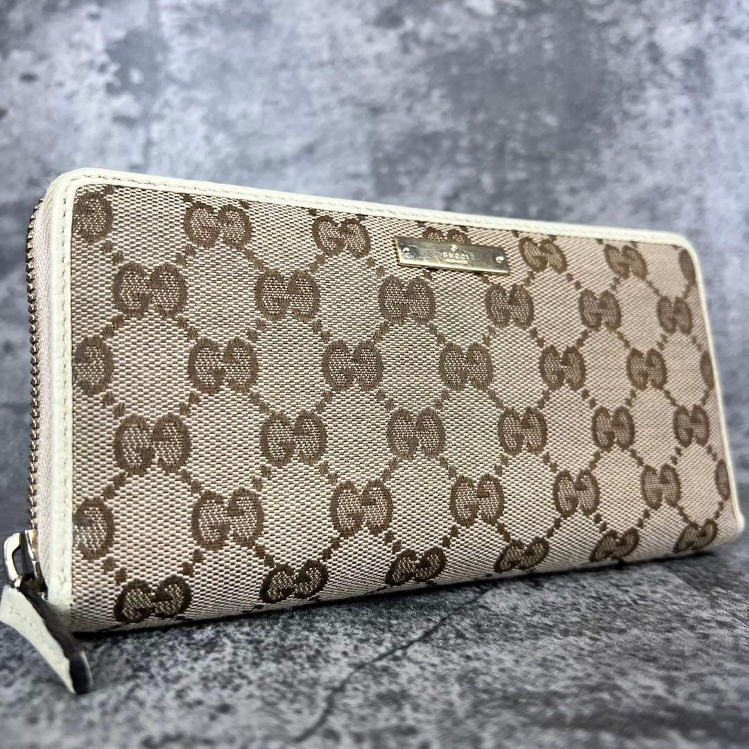 GUCCI GGキャンバス ラウンドファスナー長財布 プレート