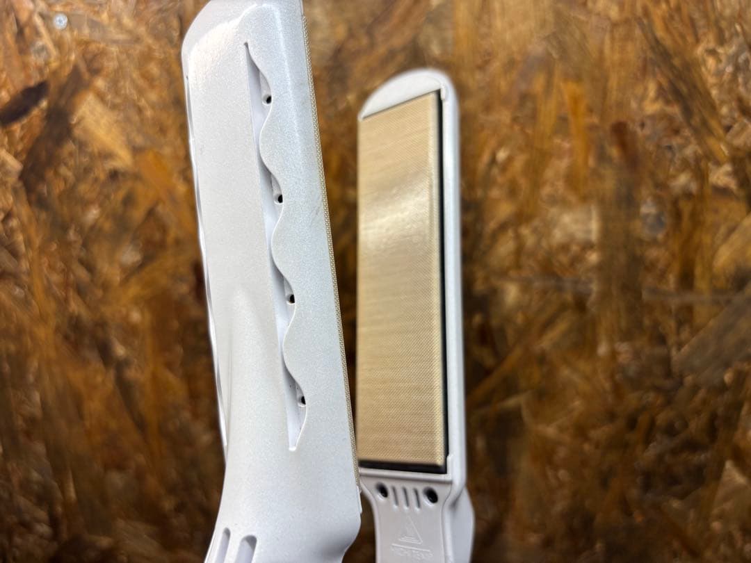 KINUJO　絹女　ストレートヘアアイロン　LM125