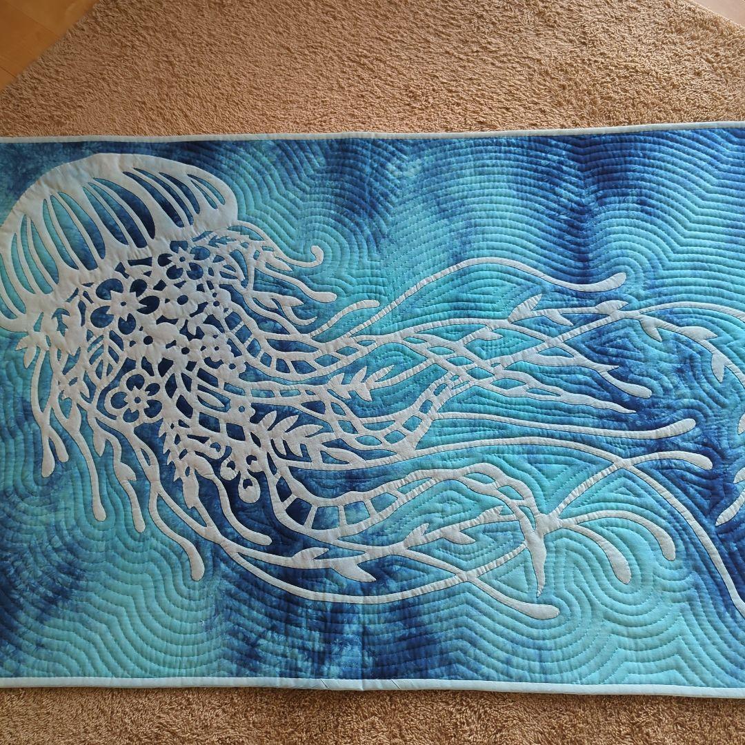 ハワイアンキルトタペストリー　ラ・フランス