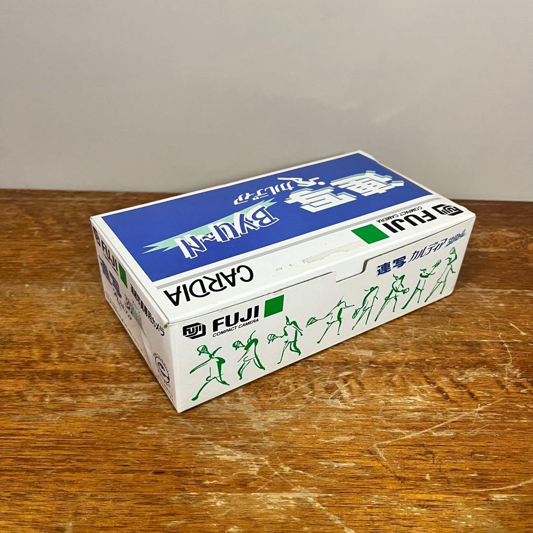 Fujifilm 連写カルディアByu〜n コンパクトカメラ未使用品に近い