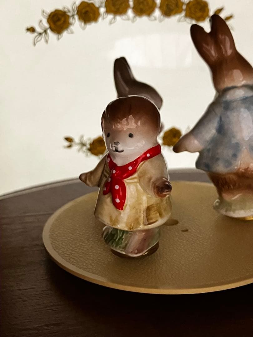 リトルグレイラビット♡オルゴールジュエリーケース♡ライムライト♡テリーのテーマ