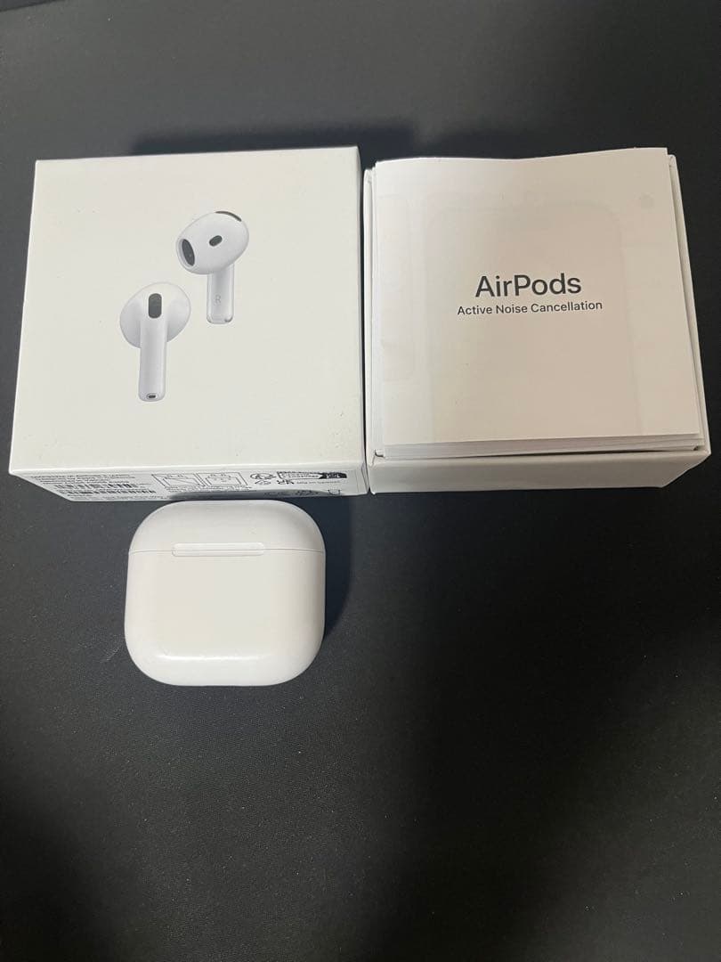 【Apple AirPods 4 本体】ノイズキャンセリング機能付き 美品！