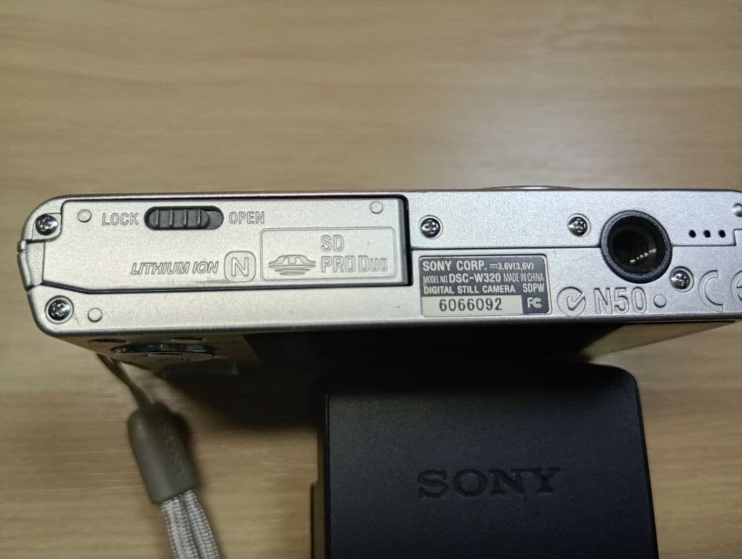 SONY Cybershot DSC-W320 コンパクトデジタルカメラ