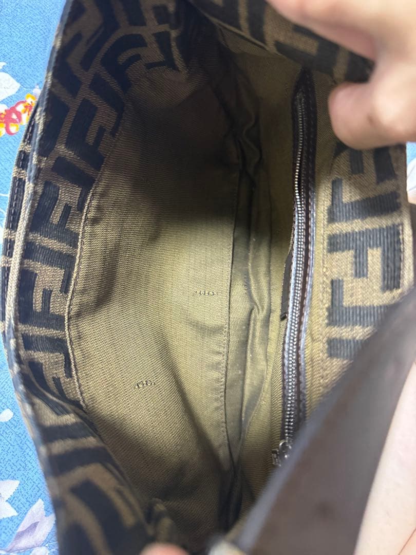 Fendi FFロゴバッグ オリーブグリーン