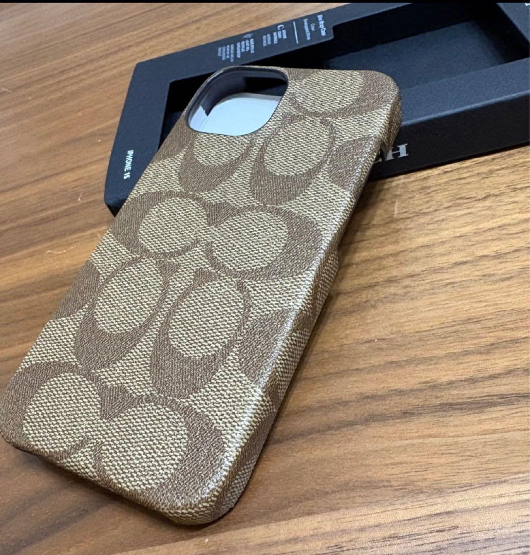 人気商品☘️コーチCOACH IPHONE 15 ケース・シグネチャー キャンバス