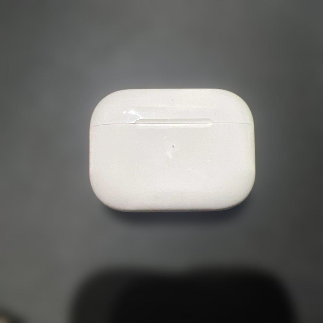 AirPods pro第二世代　保護ケース(2種類) 収納ケース付き　Apple