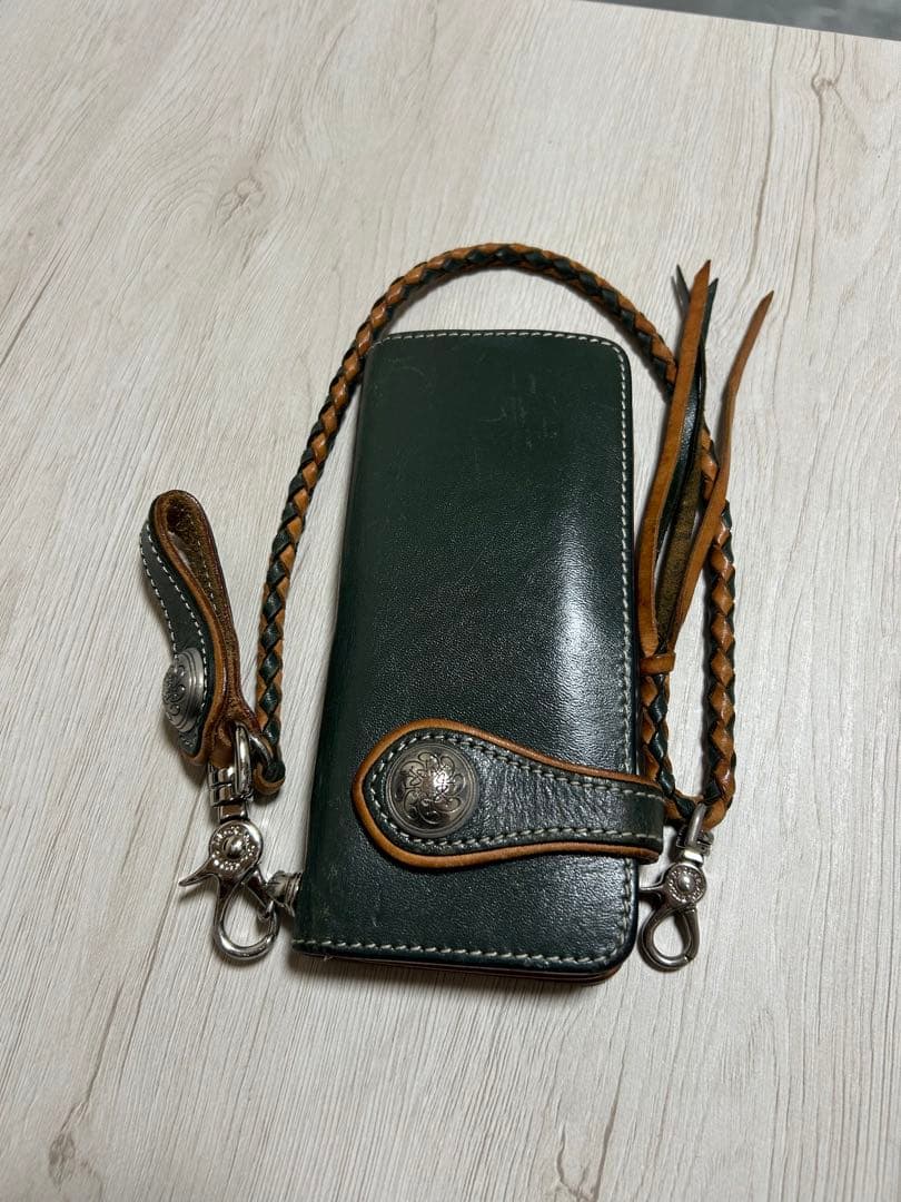 デグナーレザー編み込みストラップ付き財布