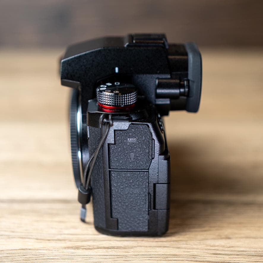 LUMIX S5 II フルサイズミラーレスカメラ 本体と付属品