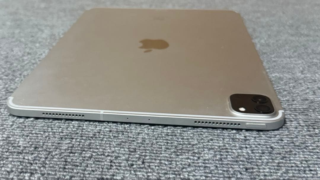 Apple iPad Pro 11inch 2020 Cellular モデル