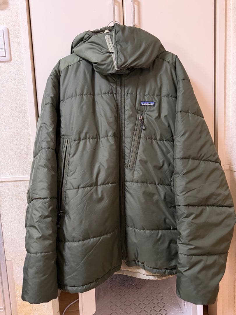 patagonia パタゴニア　パフジャケット　カーキ　MARS サイズXL