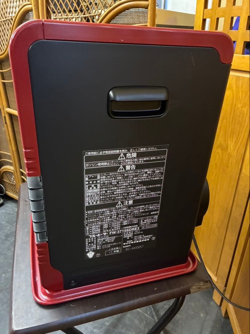 ダイニチ ブルーヒーター　FW-3715SDRE3 石油ファンヒーター レッド