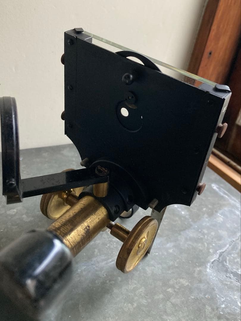 顕微鏡　台　Ernst Leitz Wetzlar /エルンストライツウェツラー