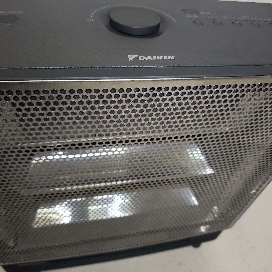 ダイキン セラムヒートハイブリッドファンヒーター WRH134AS-H