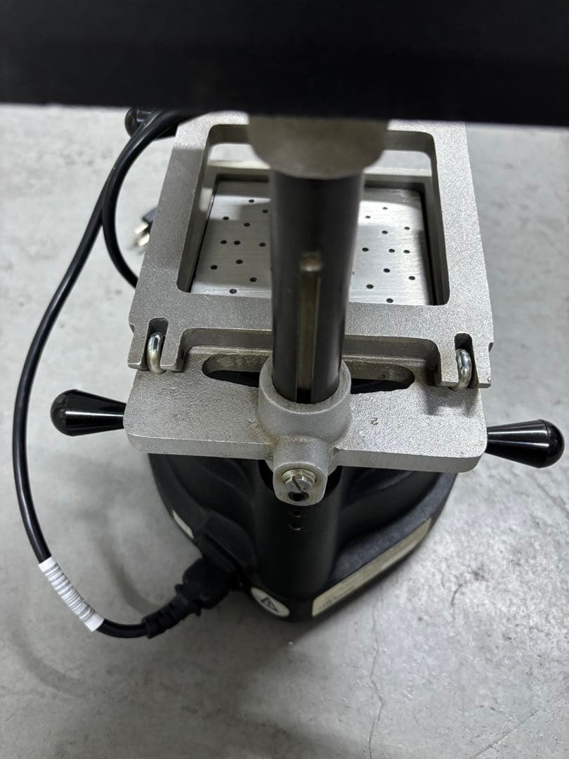 歯科技工バキュームフォーマー