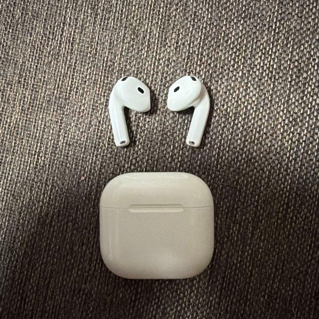 プロフ必見‼️AirPods4 アクティブノイズキャンセリング搭載‼️