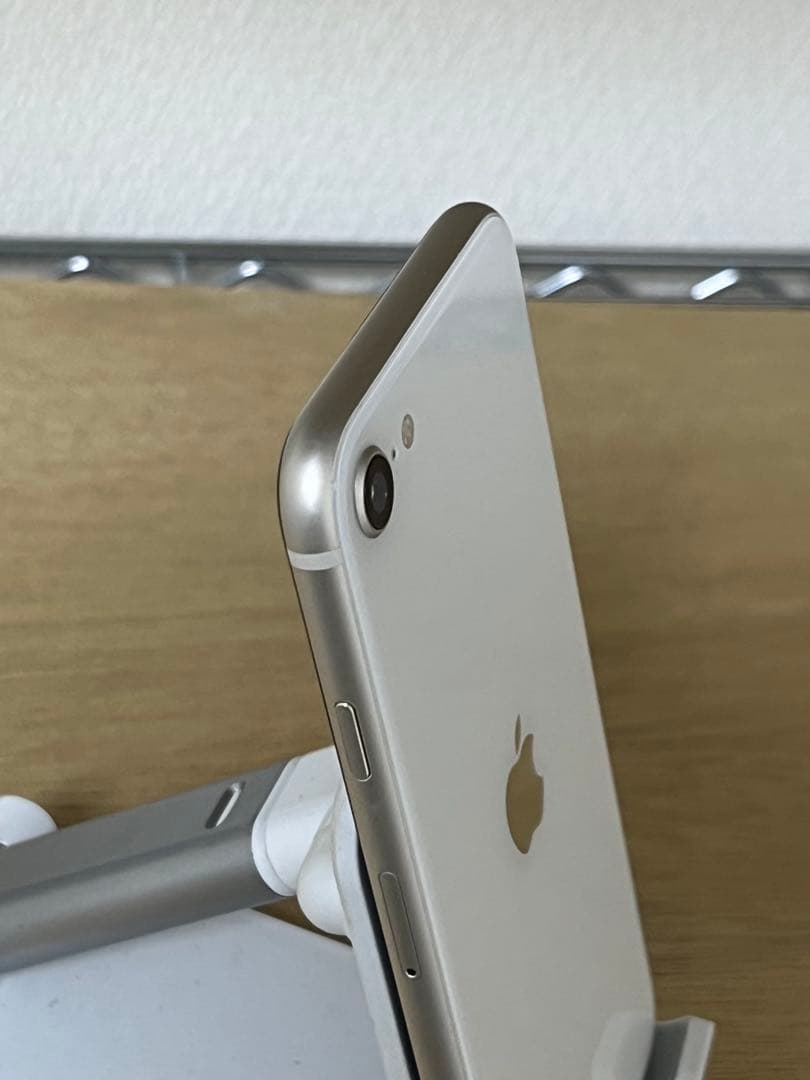 Apple iPhone SE (第3世代) ホワイト 256GB SIMフリー