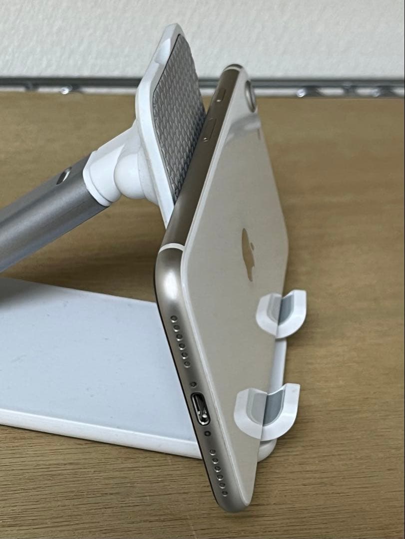 Apple iPhone SE (第3世代) ホワイト 256GB SIMフリー