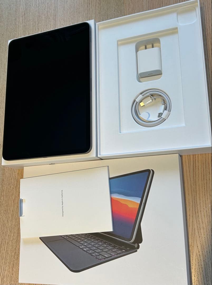 美品 iPad Pro 11 第3世代 128GB タブレットキーボード付き