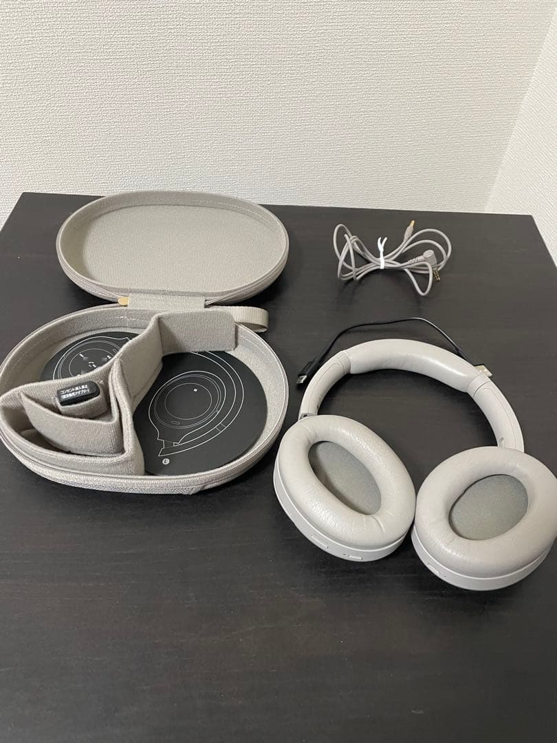 SONY WH1000XM4 プラチナシルバー