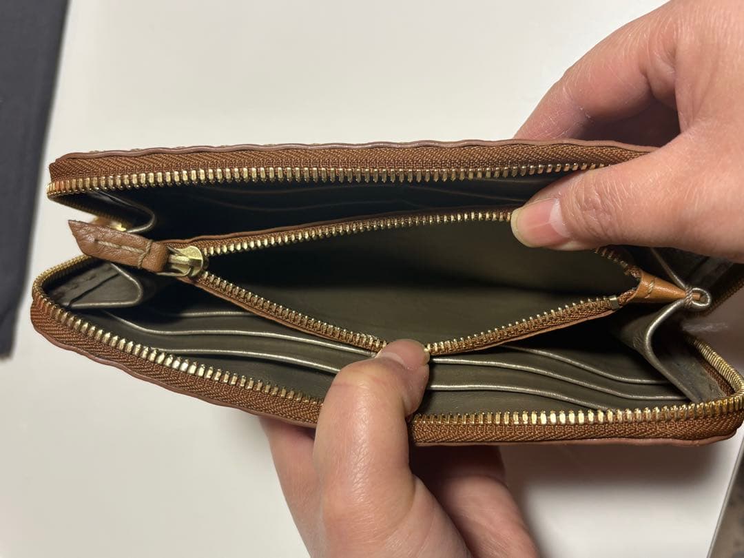 HENRY BEGUELIN エンリーベグリン 長財布