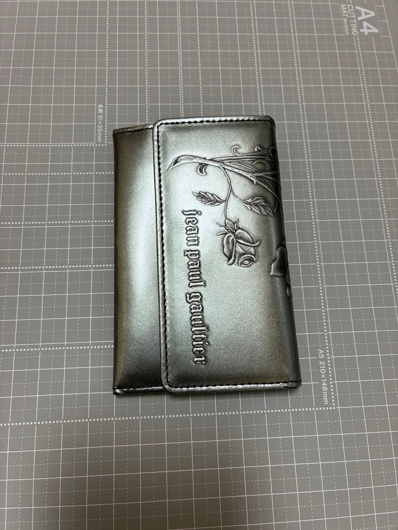 J*2様 ジャンポール ゴルチェ　キーケース　ニューローズ