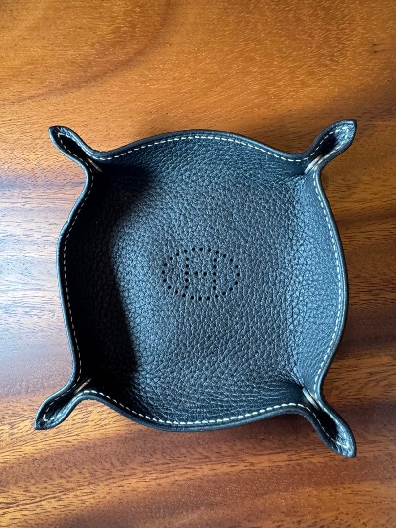 Hermes エルメス　レザートレー