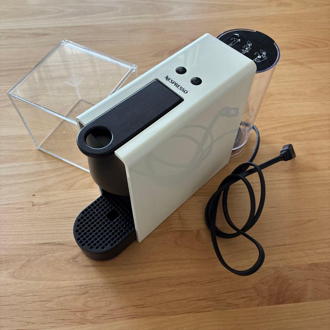 Nespresso エッセンサ ミニ ピュアホワイト