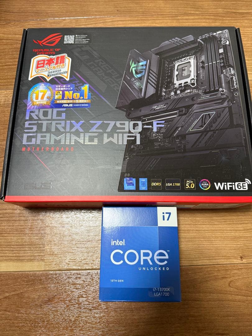 CPU ROG STRIX Z790-F GAMING WiFi + i7-13700K