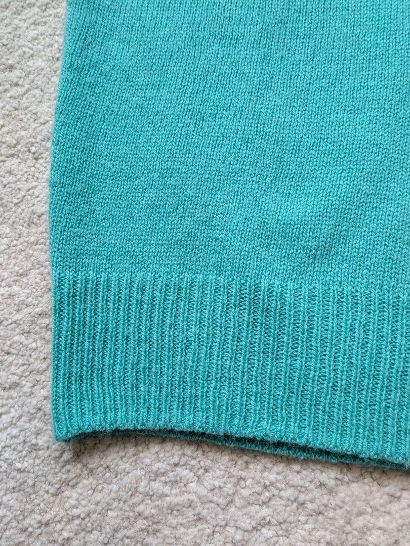 AURALEEオーラリー　ニットベスト新品