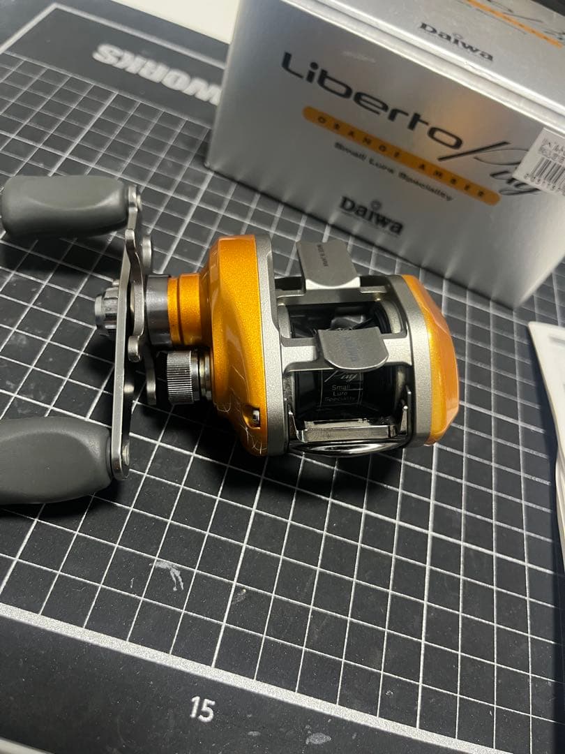 極上美品　リベルトピクシー　オレンジアンバー