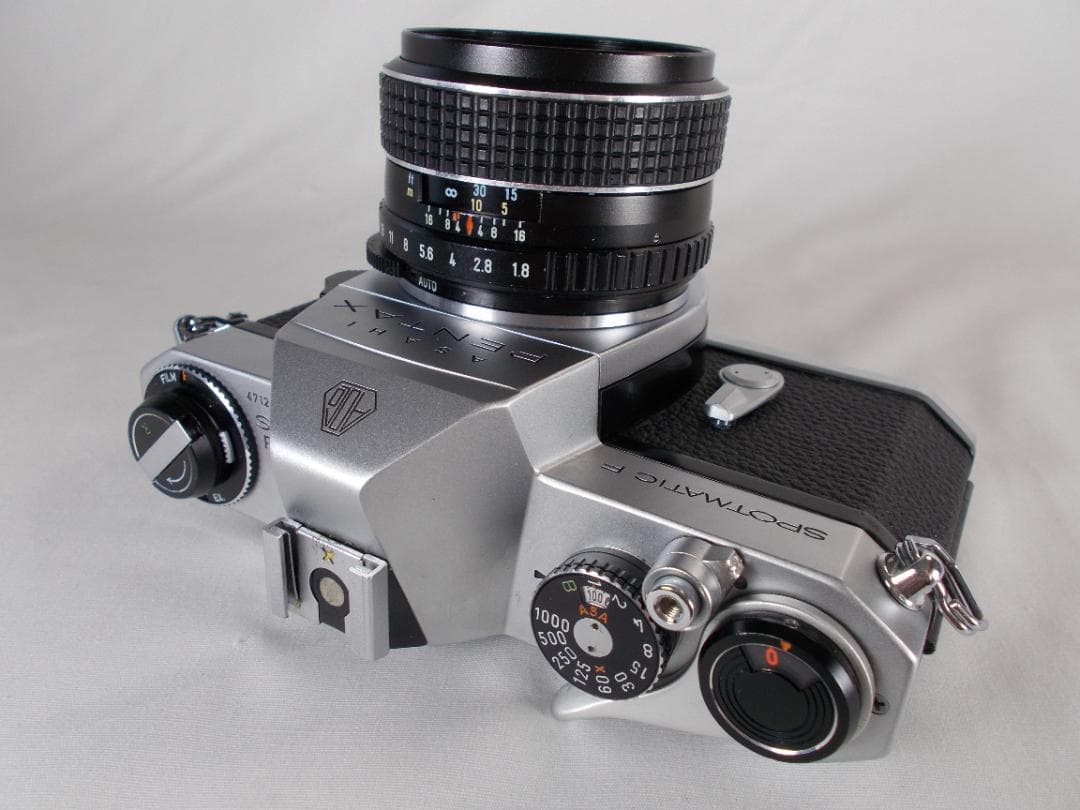 フィルムカメラ 整備済 完動品　Pentax SPF + f/1.8　P234